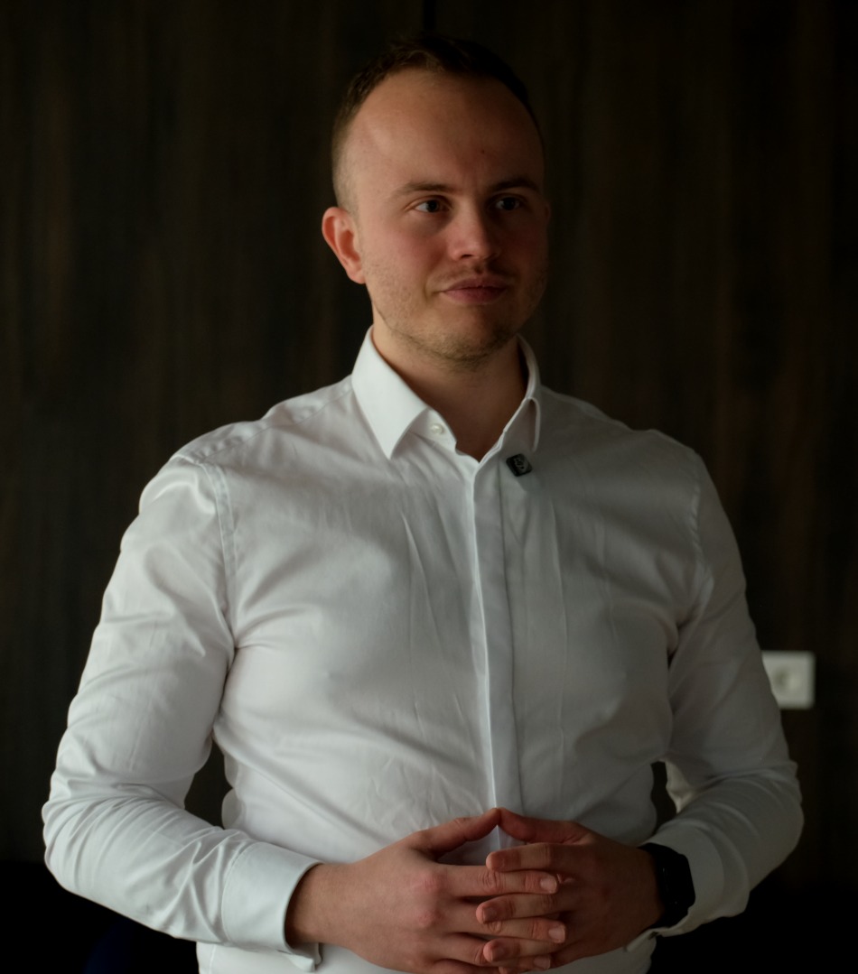 Ing. arch. Asbóth Máté portréja
